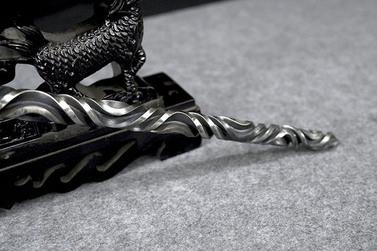 Solid One-Piece Outdoor Tool