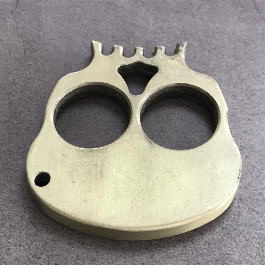Two-Finger Skull Portable Outdoor EDC Decoration Tool