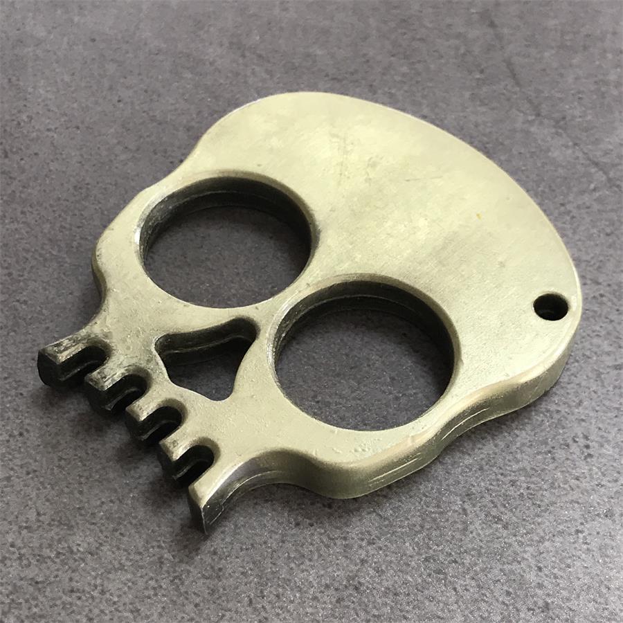Two-Finger Skull Portable Outdoor EDC Decoration Tool