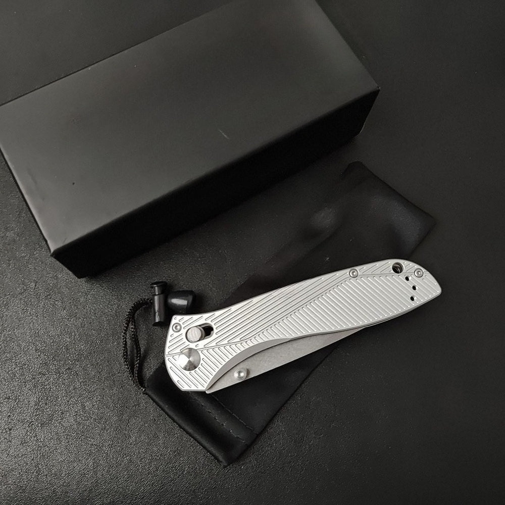 BM710 White Aluminum Alloy Handle 8cr13 Outdoor Folding Tool